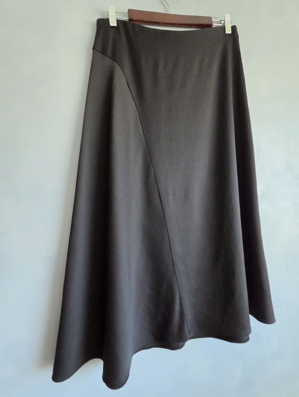 VINCE BLACK ASYMMETRICAL MIDI LINEN BLEND, WOMENS SKIRT, SIZE 8 NWOT